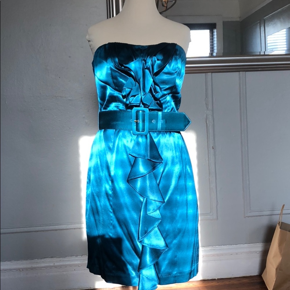 Strapless Belted Dress 👗